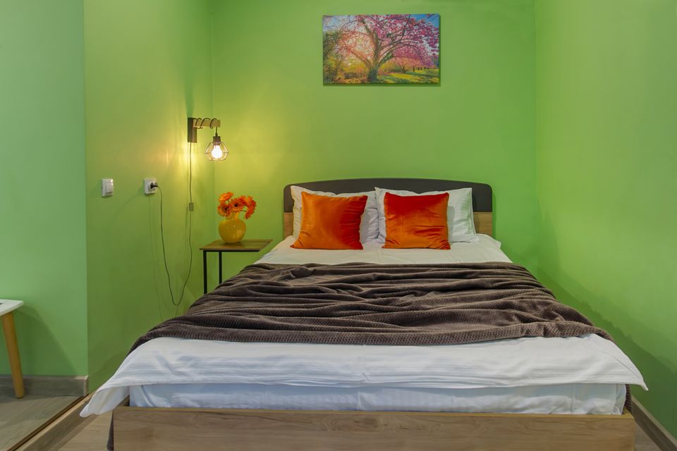 Room-Room. Апартаменты Кировский 1