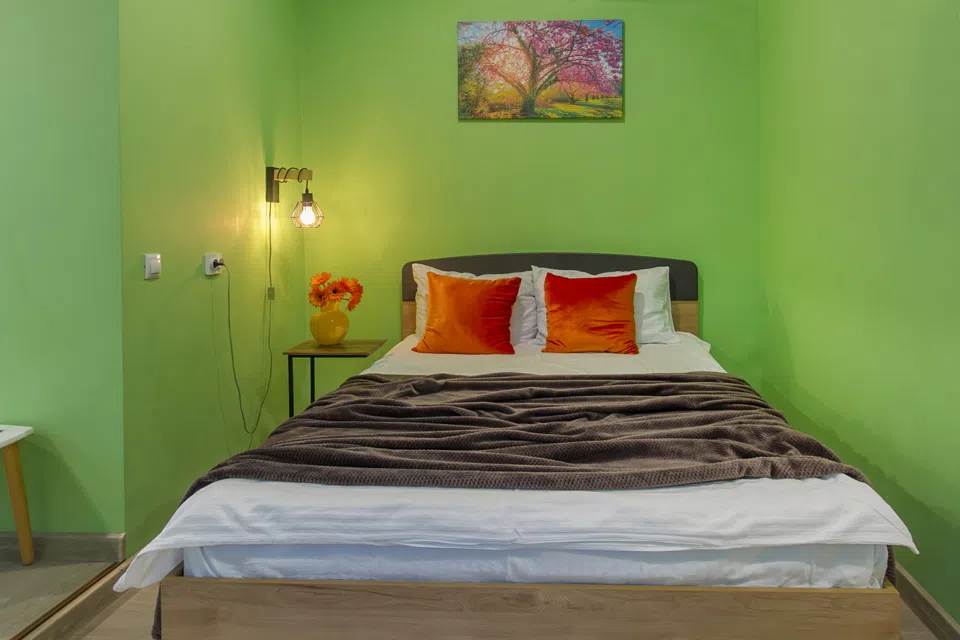 Room-Room. Апартаменты Кировский 1