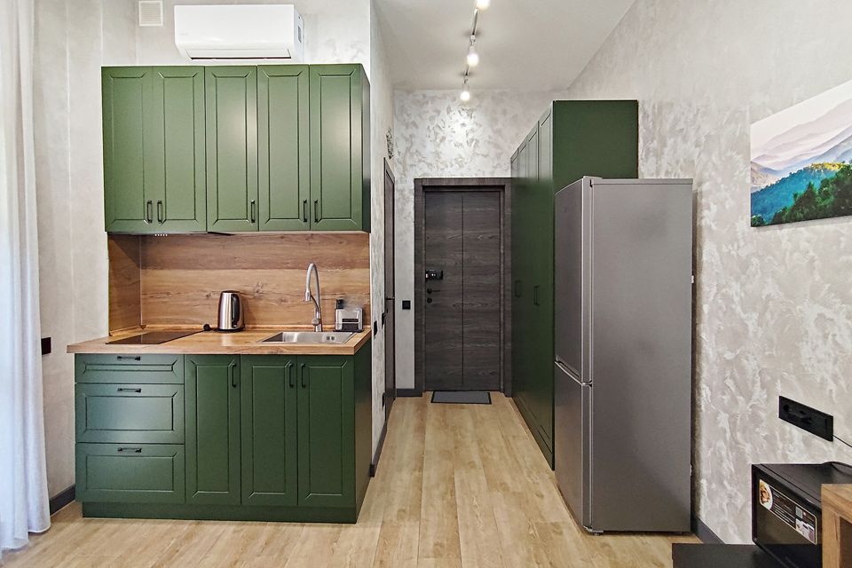 Студия с панорамой на горы. Два балкона. Центр. Жить в Горах