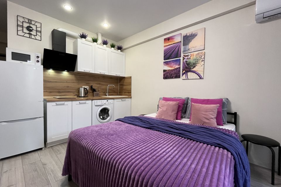 Современная студия Лаванда у моря