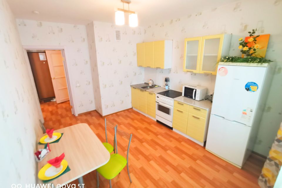 Квартира рядом с ТРЦ планета