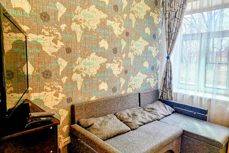 Уютная квартира студия в историческом районе у КМЗ. 