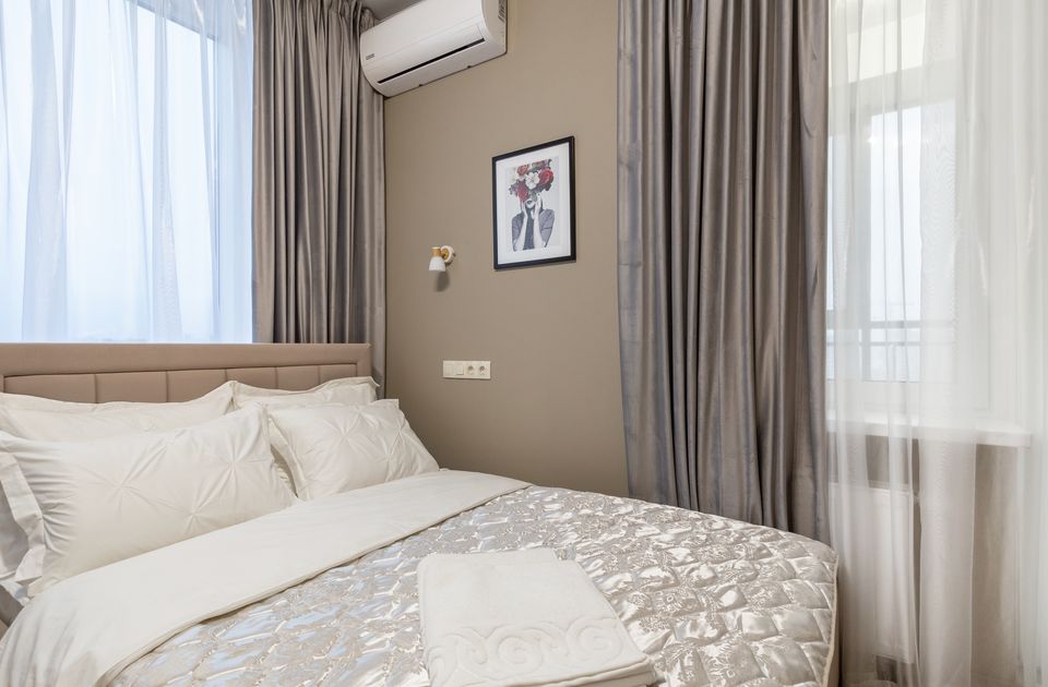 Стильная студия у метро Кленовый бульвар