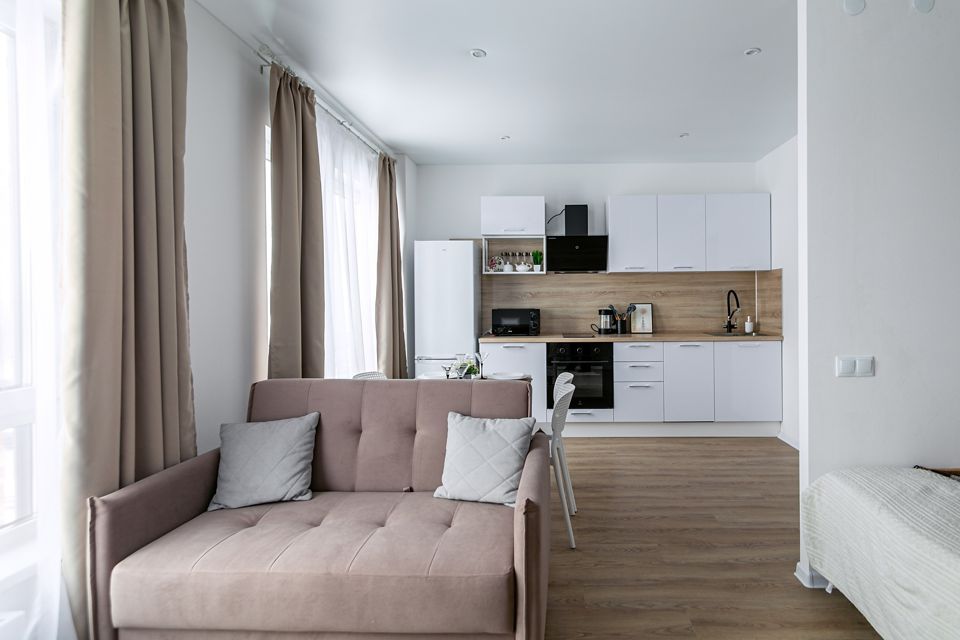  Панорамные окна с видом на город