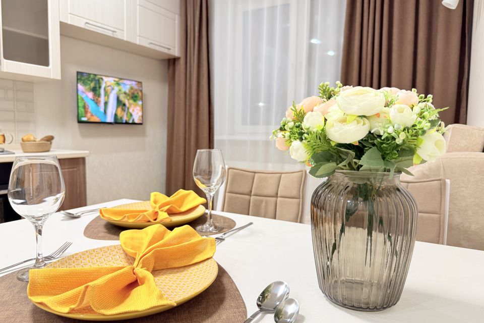 Комфорт у ТРЦ Тополь от сети Все в гости