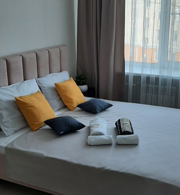 1-комн.кв. напротив вокзала. Самый центр города.