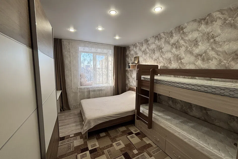 Сдам 3 ком квартиру посуточно 