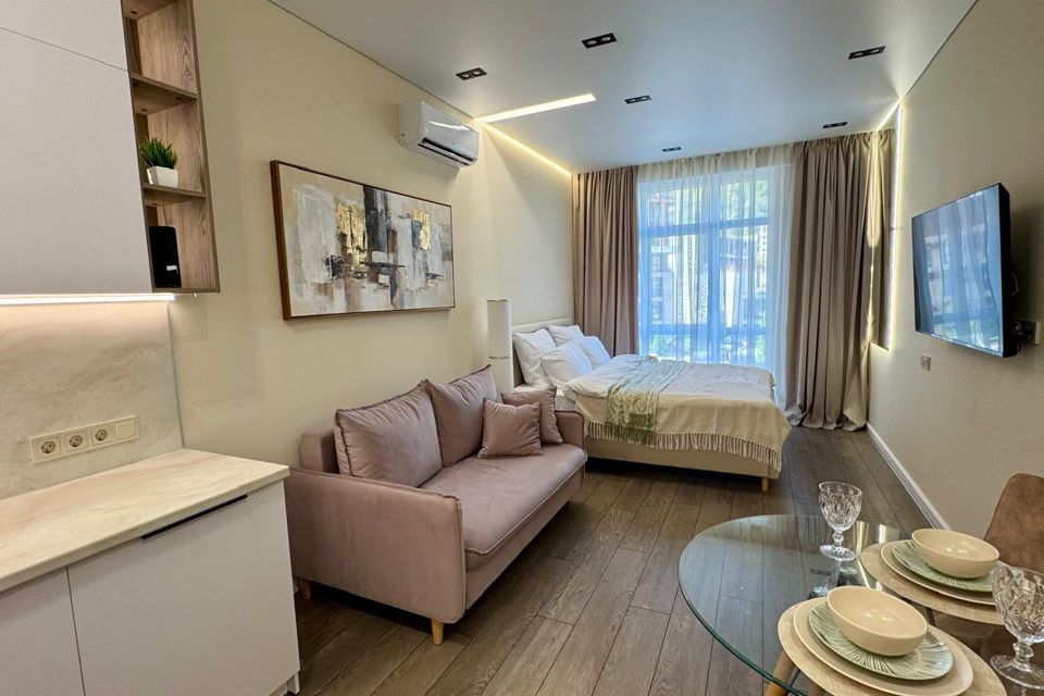 Уютная студия у моря. Тихий ЖК, парковка, 10 мин до пляжа.