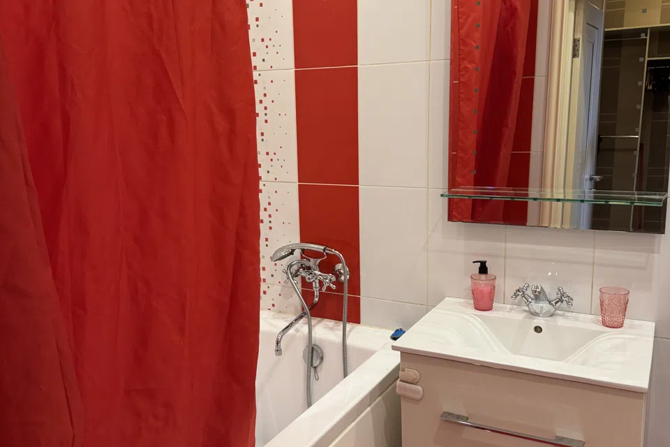 Сдается 1-к квартира,43 кв метра