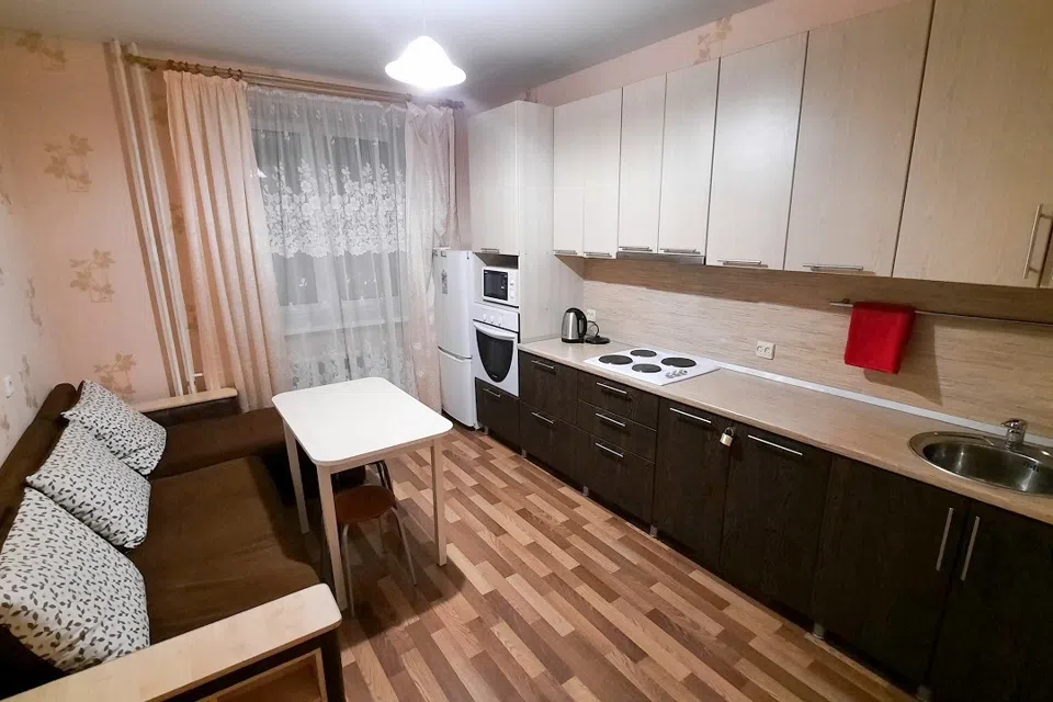 Уютная квартира на Комсомольская 25 с парковкой