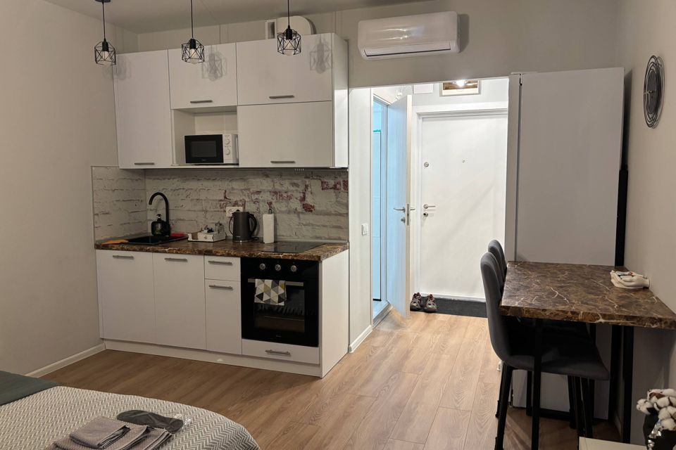 Современная студия в 1 минуте от метро Маяковская