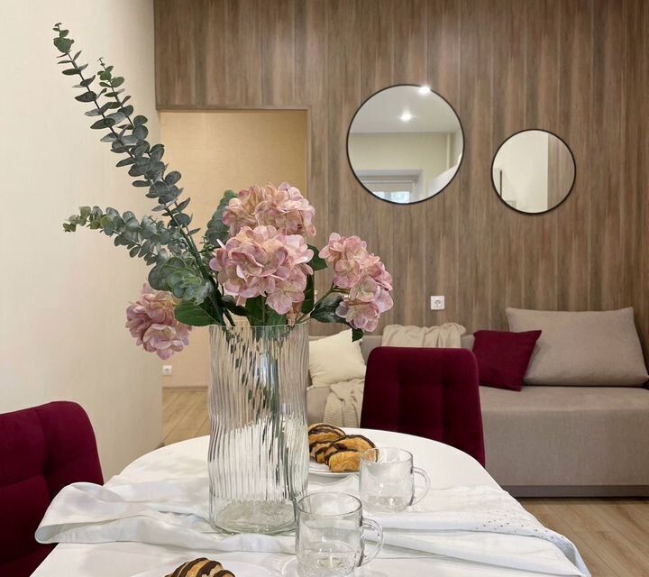 Уютная квартира на улице Великолукской, 18