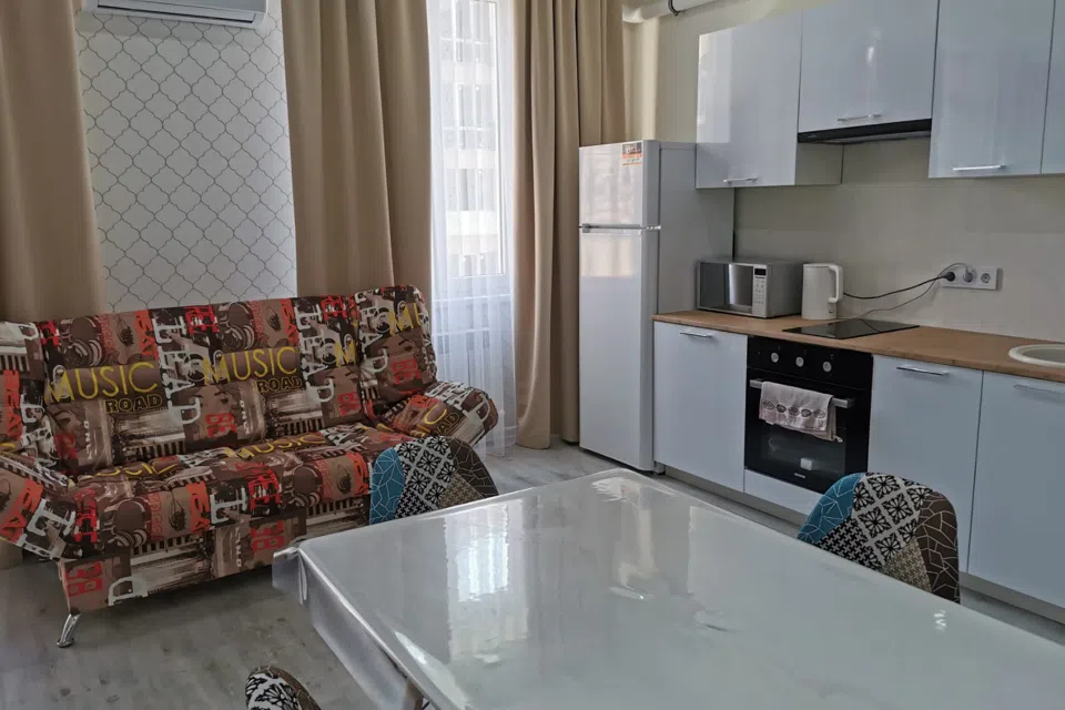 Уютная студия на Калараша