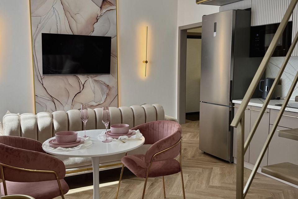 Двухуровневая студия КрасЛофт в ЖК Преображенский на троих