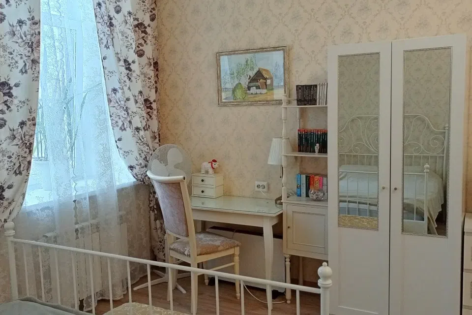 Комната-студия 32м в четырёхкомнатной квартире