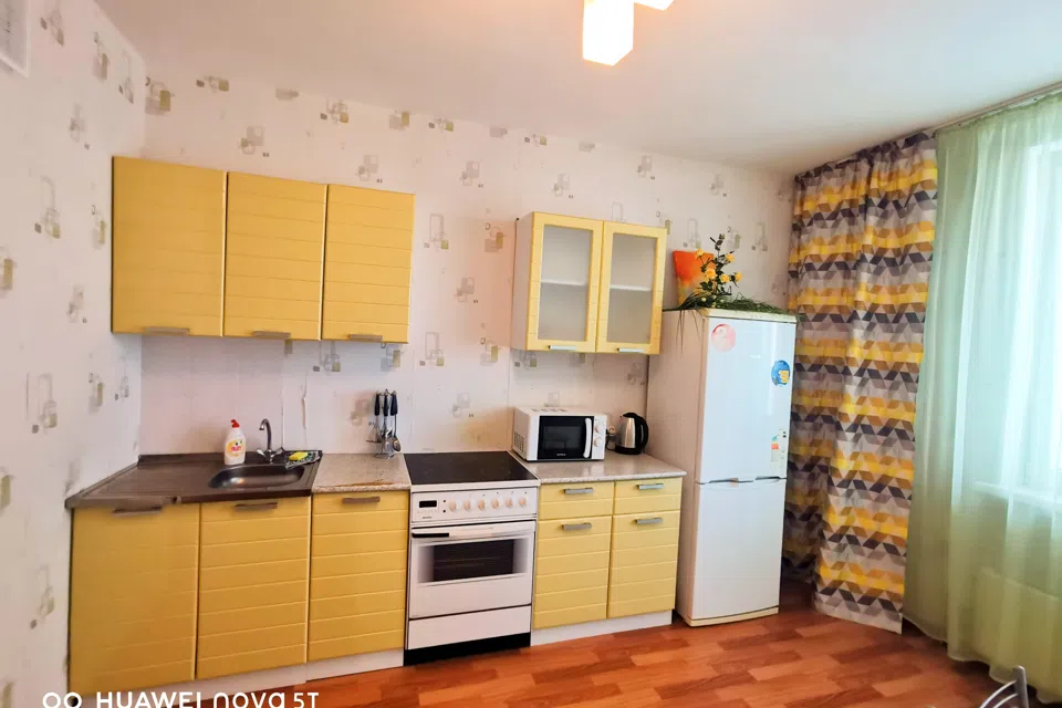 Квартира рядом с ТРЦ планета