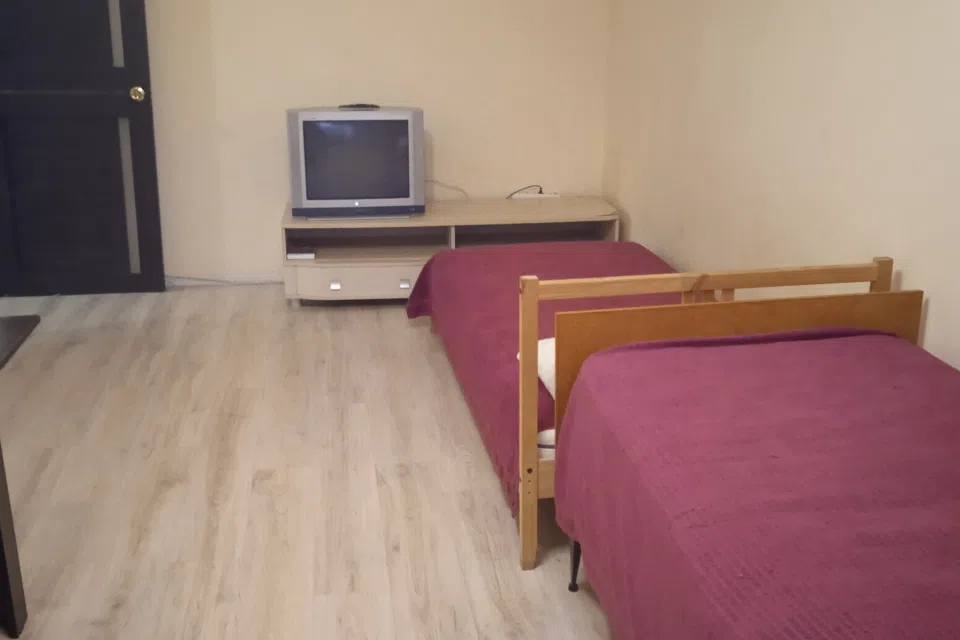 Квартира Суворова 36