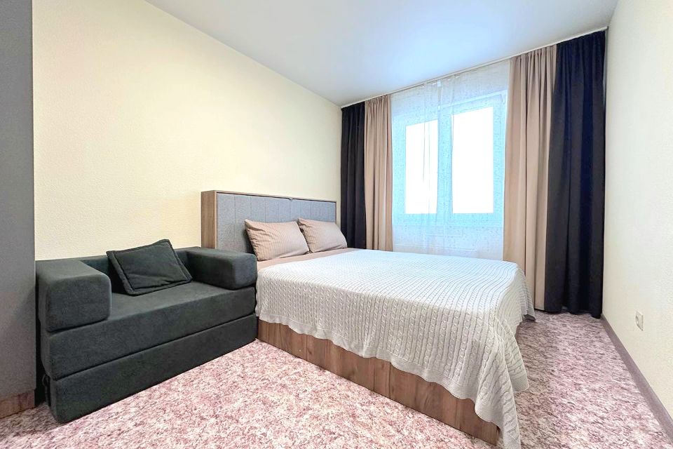 2-к квартира с балконом на Пролетарской