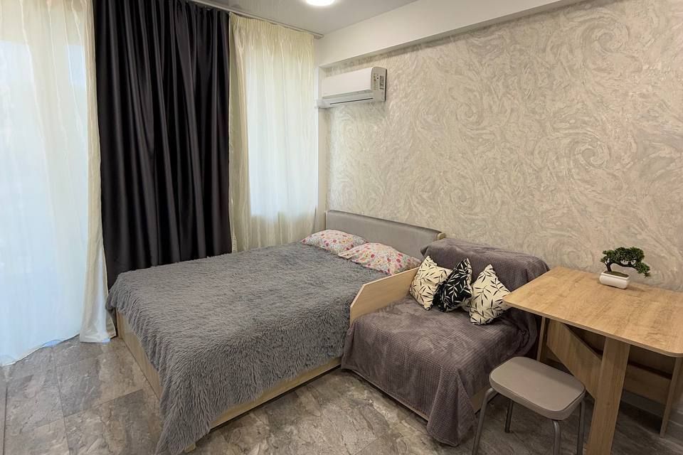 Студия Перламутр у моря с открытым бассейном