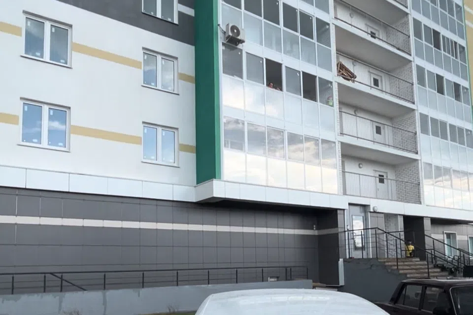 Квартира на 18 этаже с видом на город.

