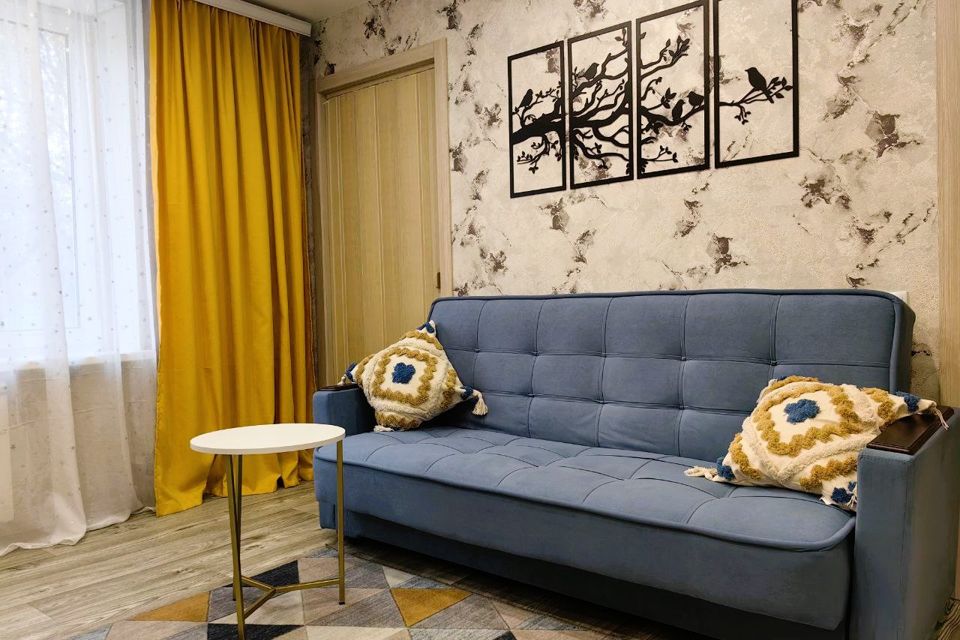 Уютная двушка у метро Нагорная.