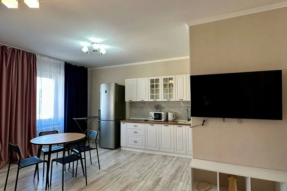 Двухкомнатная квартира на Курашова, 6