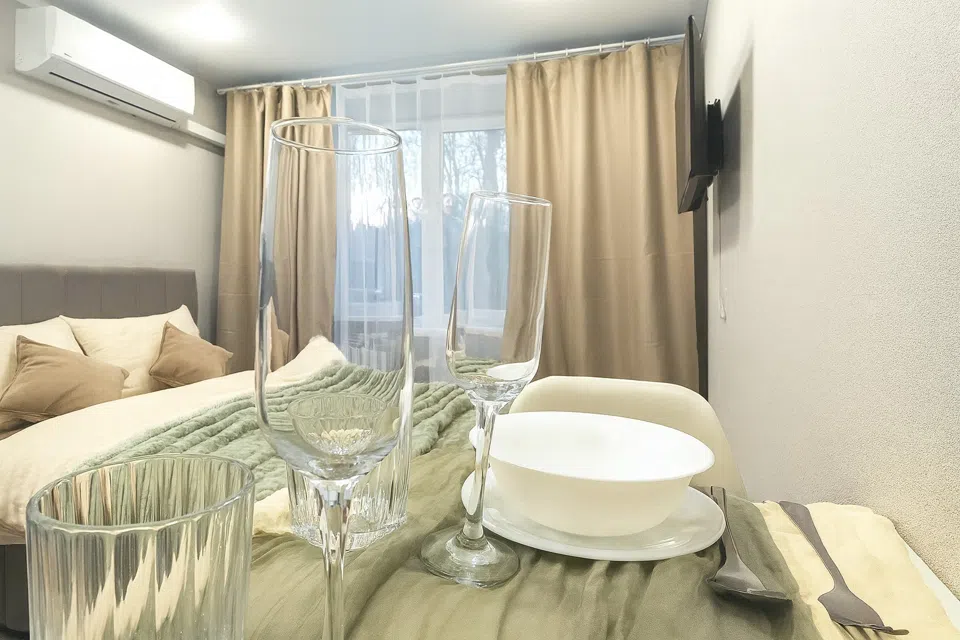 Студия у проспекта Октября — Liberty Sity Apartments