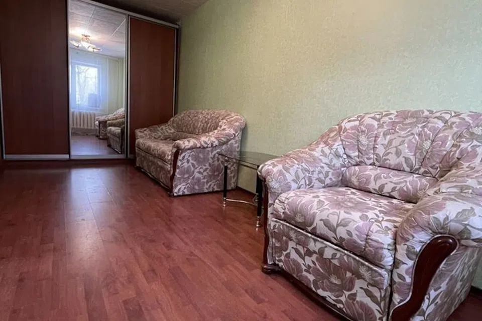 Квартира в 1-м микрорайоне, 9