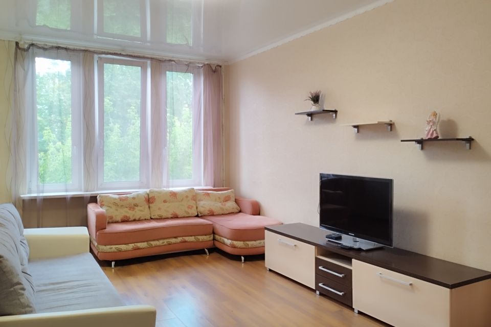 Комфортная квартира около Металлурга