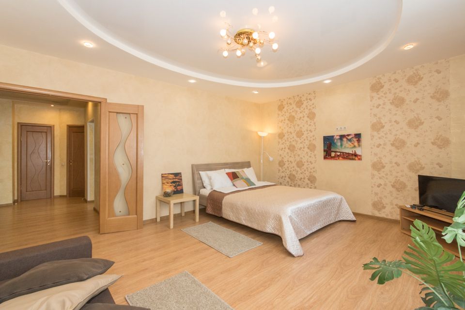 Квартира в самом центре города. Идеально для 8-и человек. 