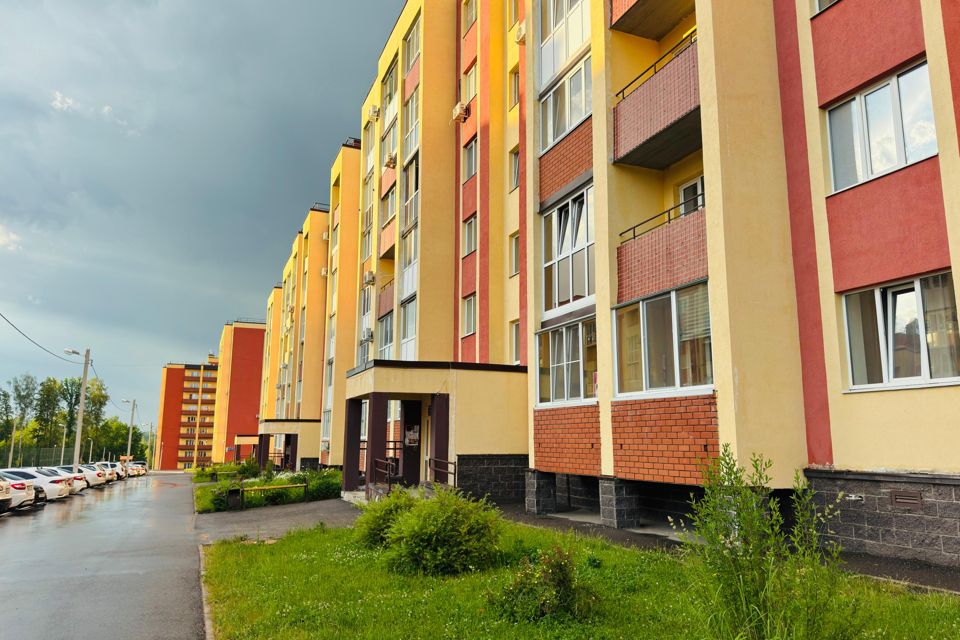Уютная студия, есть все для проживания.