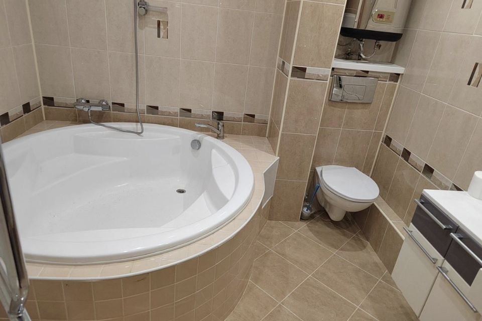 Уютная квартира с видом на храм 