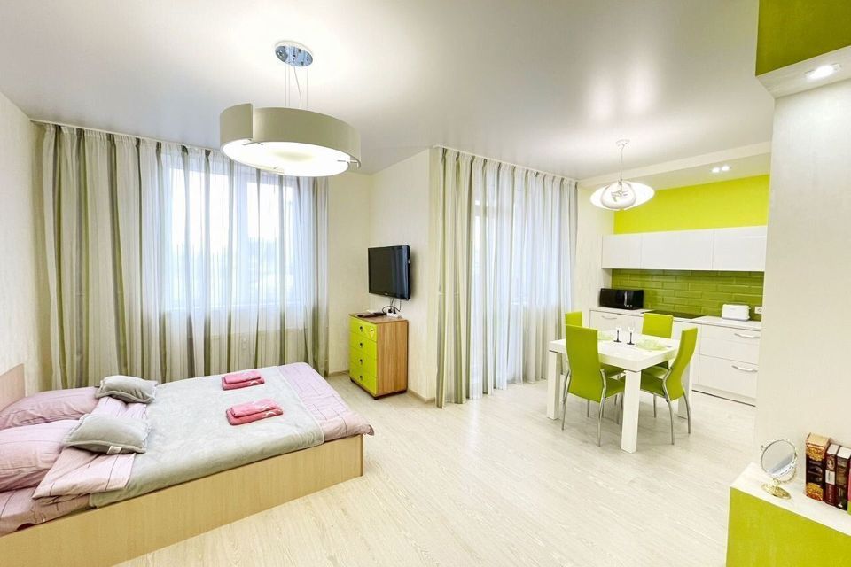 Свeтлaя студия в центрe гopoдa