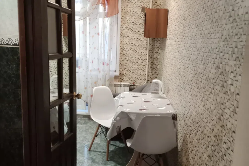 Квартира рядом с ДК КРАЗА