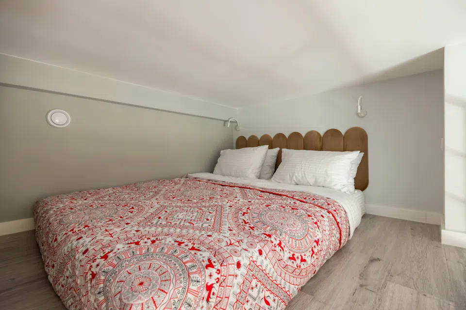 Двухуровневая Студия Apart Comfort рядом с Большим театром