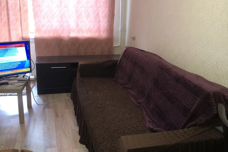 уютная квартира район клиники Мешалкина