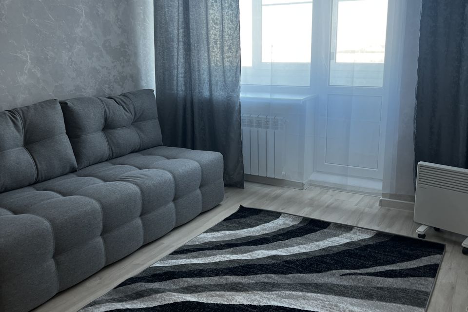 Сдаю уютную 1 квартиру в пос Аэропорт.   
