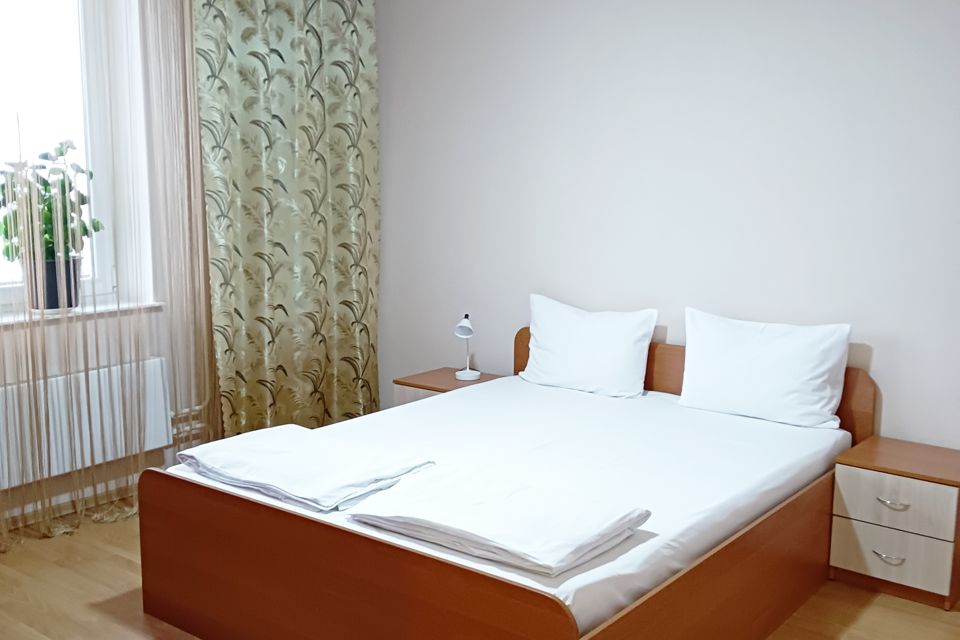 Двухкомнатная квартира с видом на Кремль