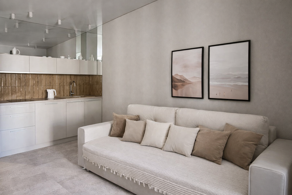 Студия на ФПК около Ледовой арены, Строительного техникума