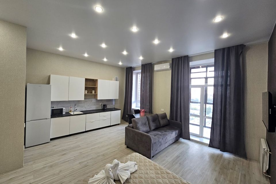 Уютная квартира-студия, в центре города.