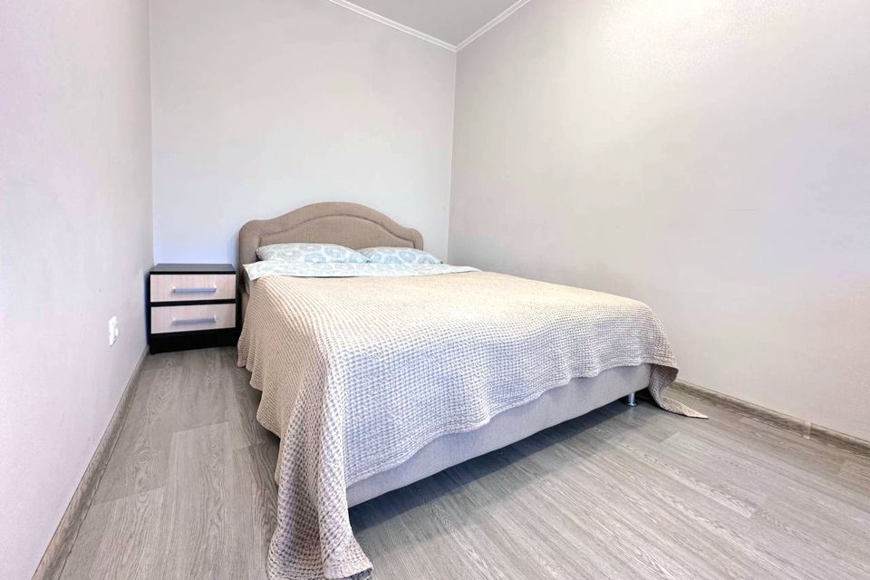 2-к квартира в центре на Весенней 25