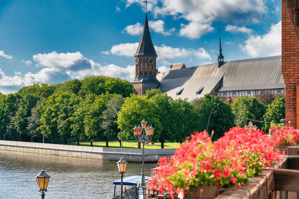 Квартира на улице Профессора Севастьянова 15