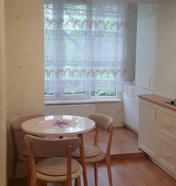 Уютная,чистая,светлая квартира на набережной реки Терек. 