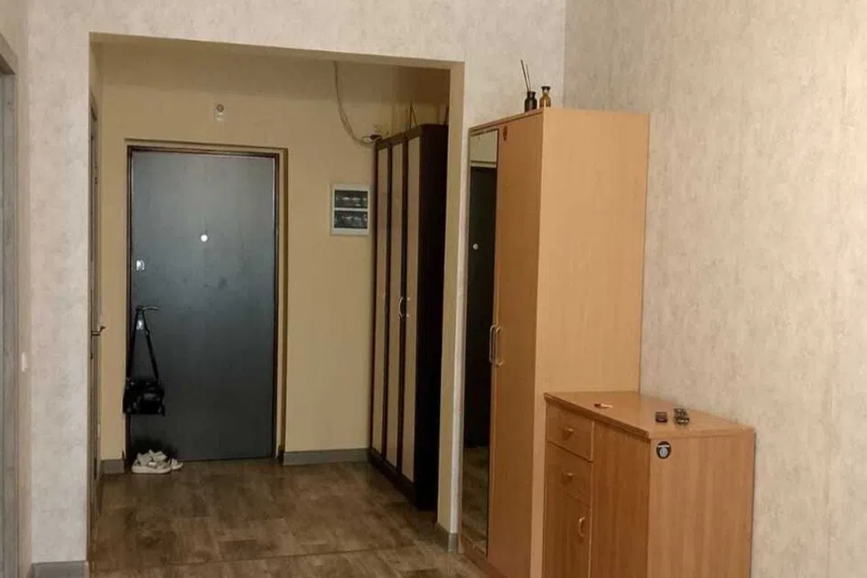 Уютная квартира возле МНТК