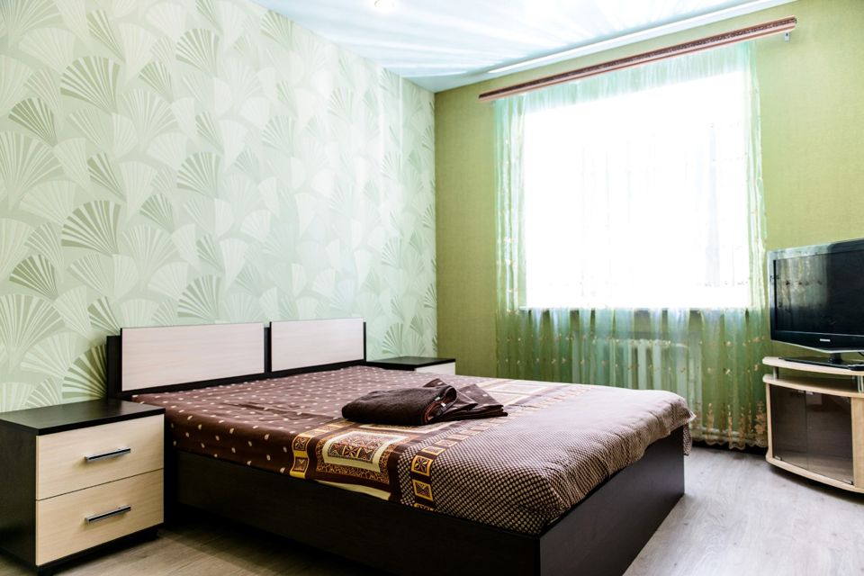 Уютная двухкомнатная квартира  в самом центре города.