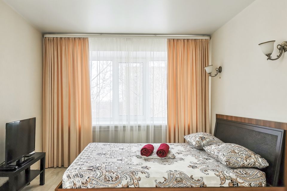 ЖД Вокзал, Иртышская Набережная