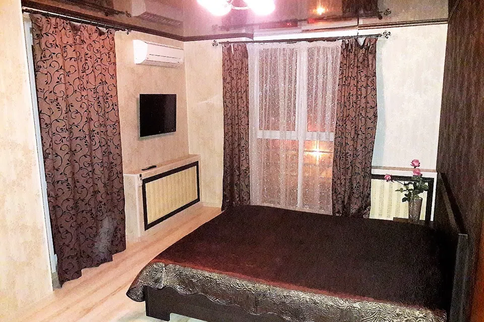 КОМФОРТНАЯ КВАРТИРА В ЦЕНТРЕ УФЫ С ПАРКОВКОЙ