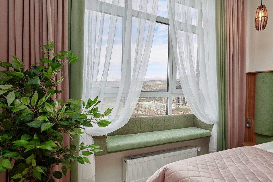 Люкс-Квартира с шикарным видом на боргустанский хребет.