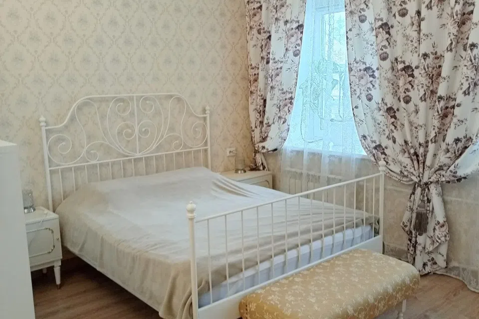 Комната-студия 32м в четырёхкомнатной квартире