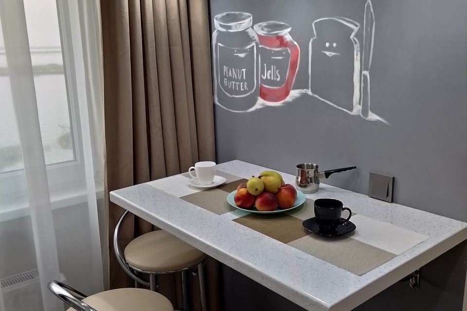 Апартаменты с балконом 10 м. до пляжа